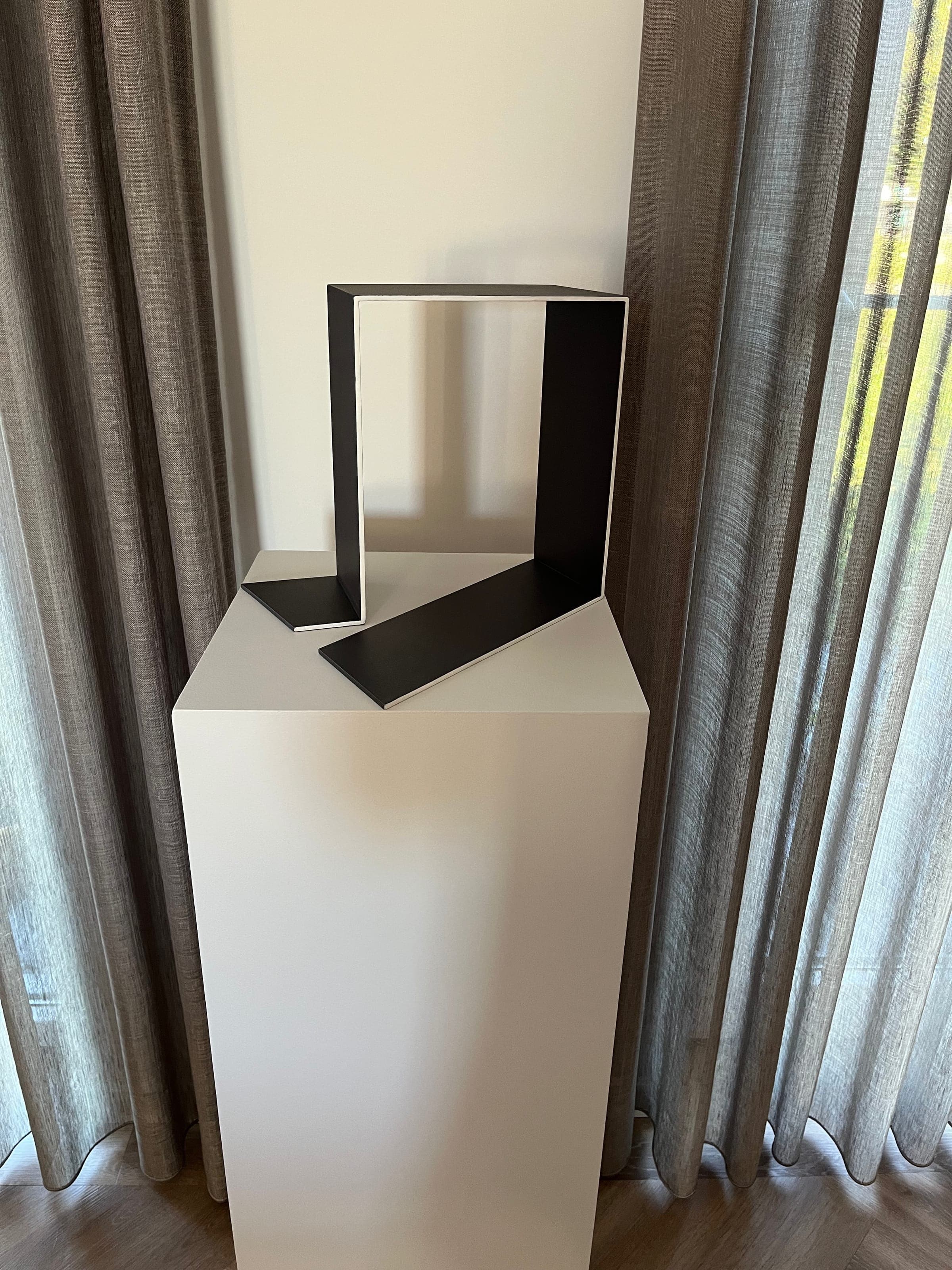 Sokkel — Carl Moeller
